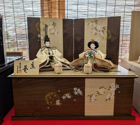 【新品・百貨店商品・神戸総本店】S-000 ぺりちゃんさま　商談中ページ 店長おススメお雛様のご紹介 part 2｜赤ちゃんデパート水谷 | ブログ